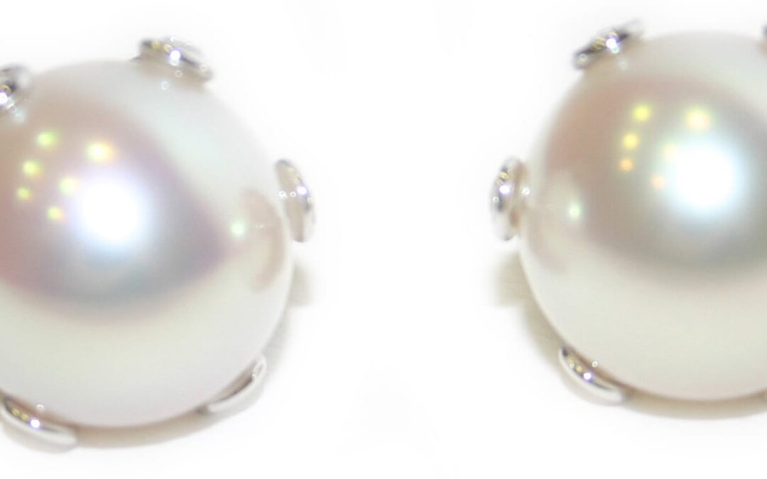 Royal Conch Pearl and Diamond Earrings by Hatta