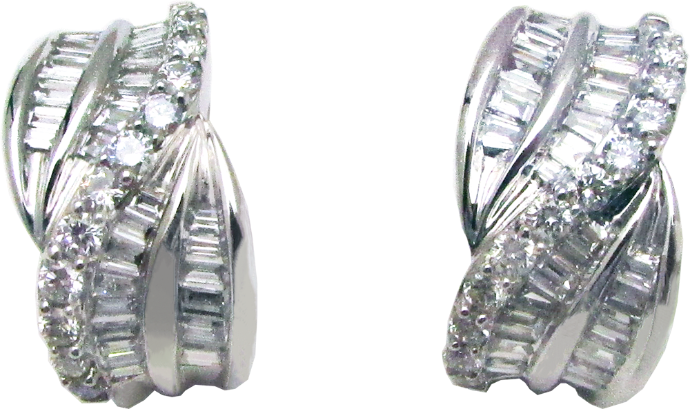 Royal Fancy Flawless and intense Diamond Earrings Suite By Hatta