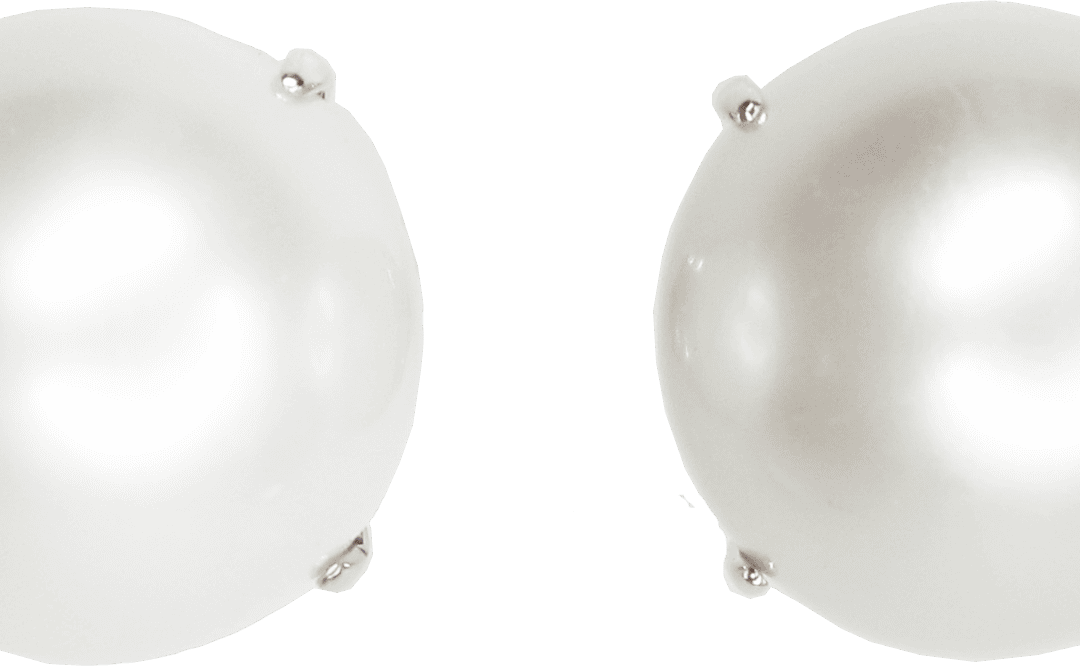 Royal Conch Pearl and Diamond Earrings by Hatta
