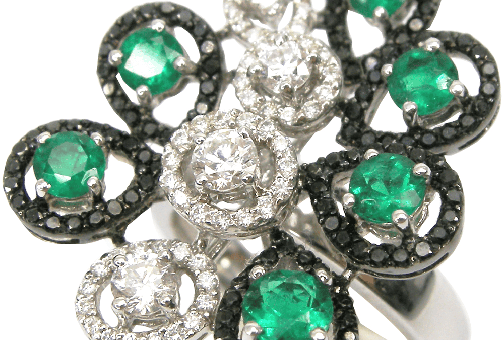 Royal Zambian, No oil Emerald and Diamond Ring