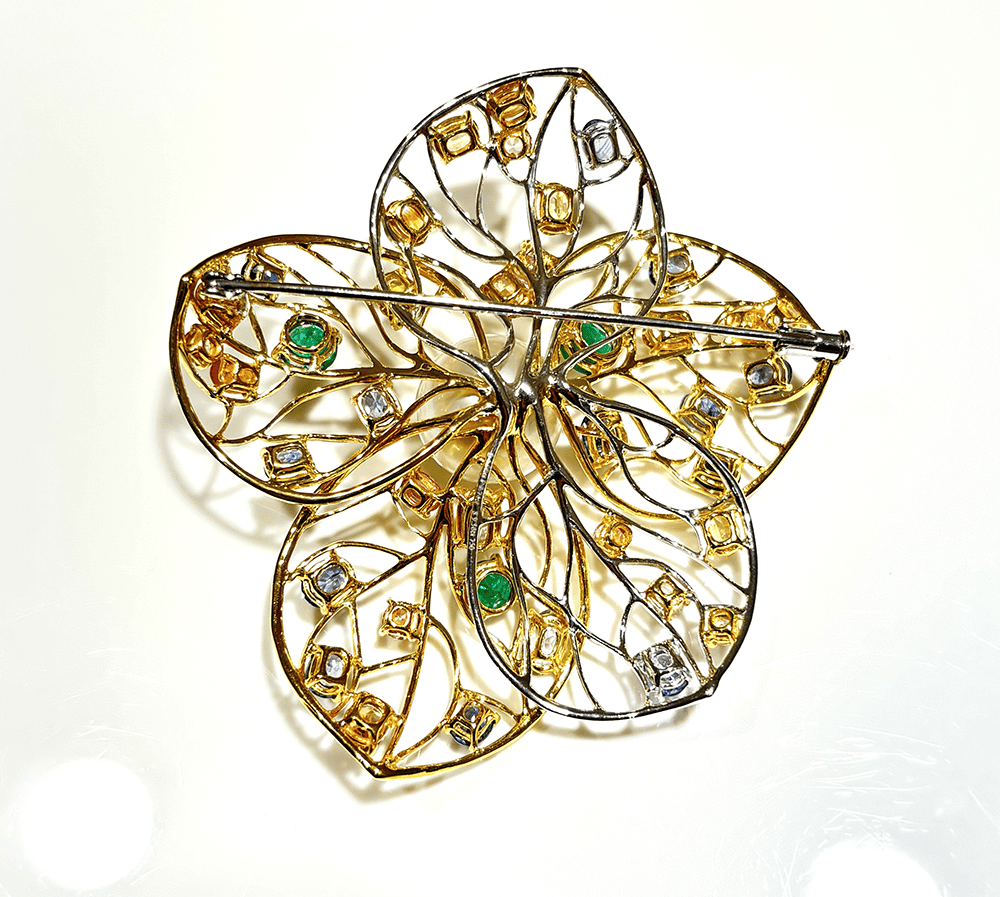 White South Sea Pearl Diamond Brooch