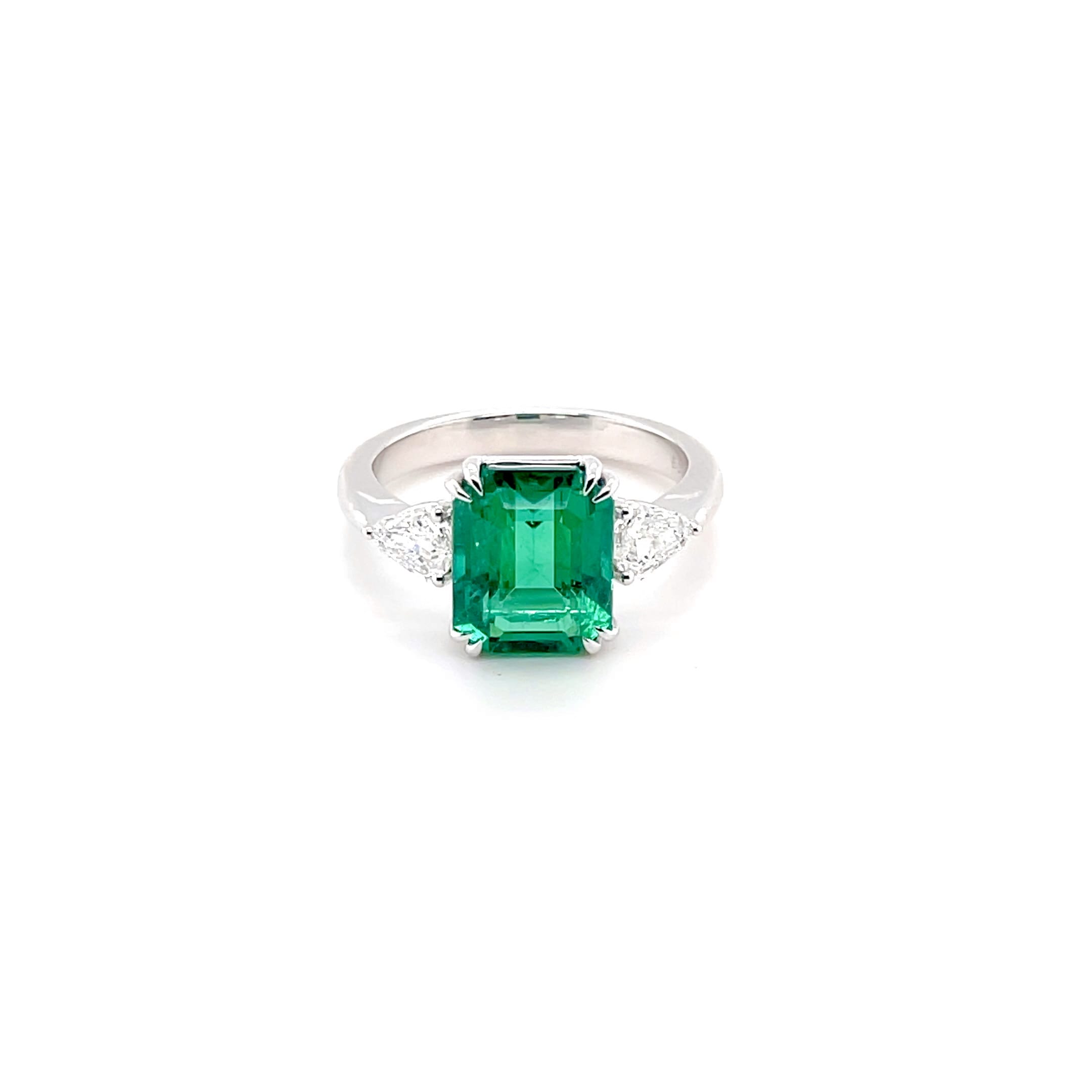 Royal Zambian, No oil Emerald and Diamond Ring
