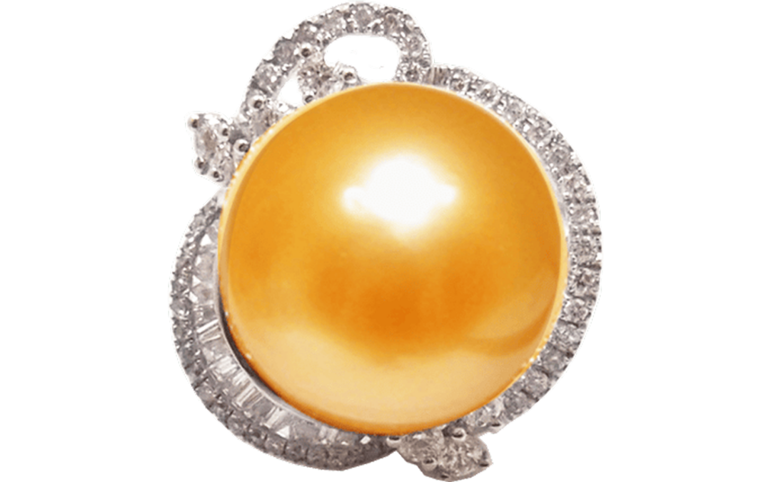 Golden Pearl and Diamond Ring by Hatta