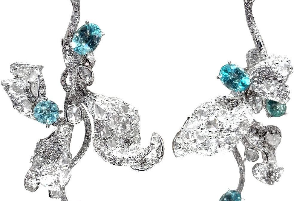 Royal Paraiba and intense Diamond Earrings by Hatta
