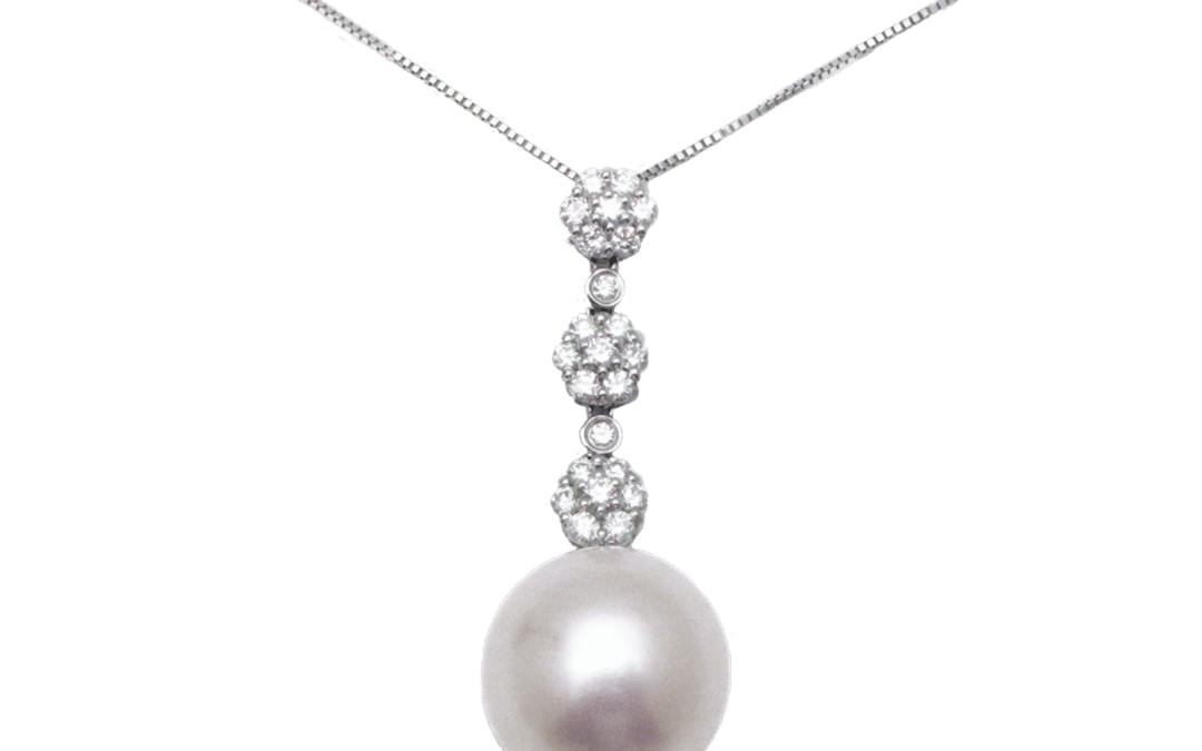 White Pearl Diamond Pendant