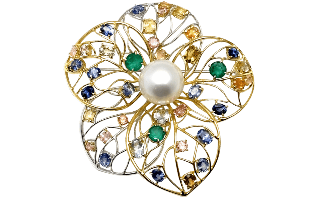 White South Sea Pearl Diamond Brooch