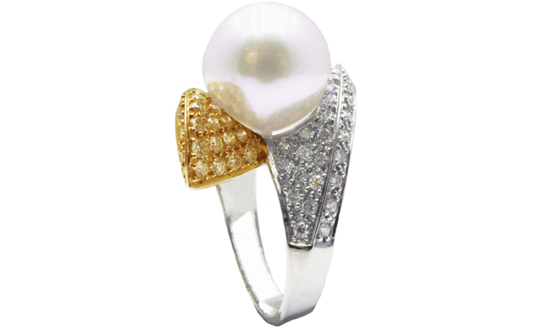 White South Sea Pearl Diamond Ring by Hatta